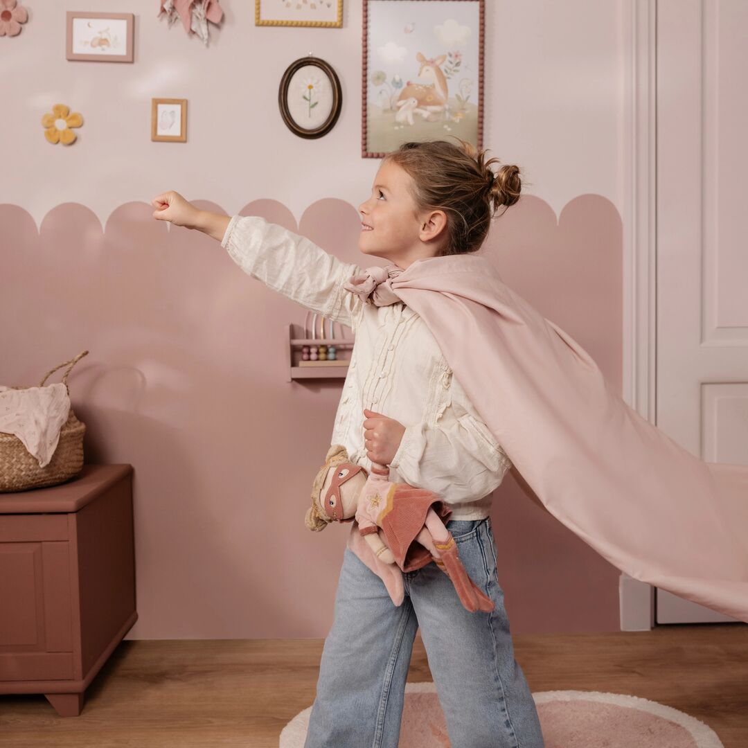 Kuschelpuppe Superheldin Rosa