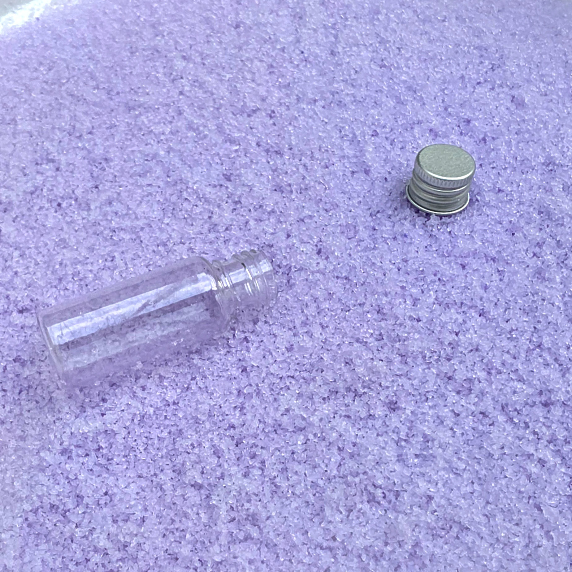 Sensorik Schneepulver Lila