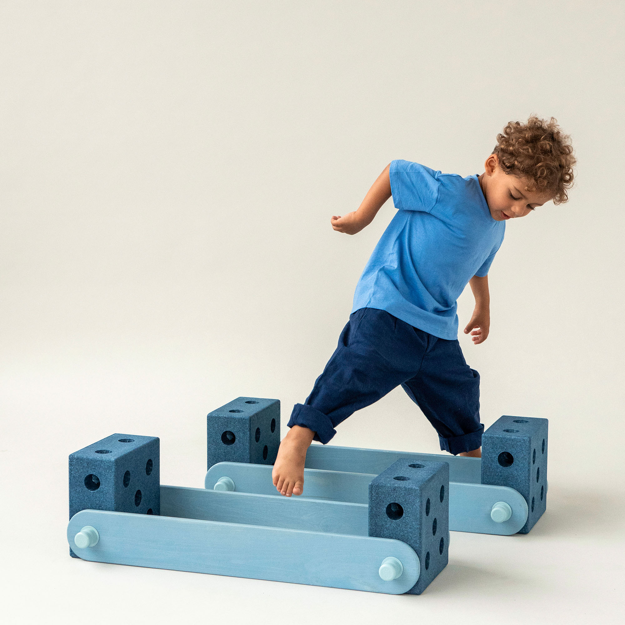 Balance Track Deep Blue / Sky Blue Balance Track Deep Blue / Sky Blue