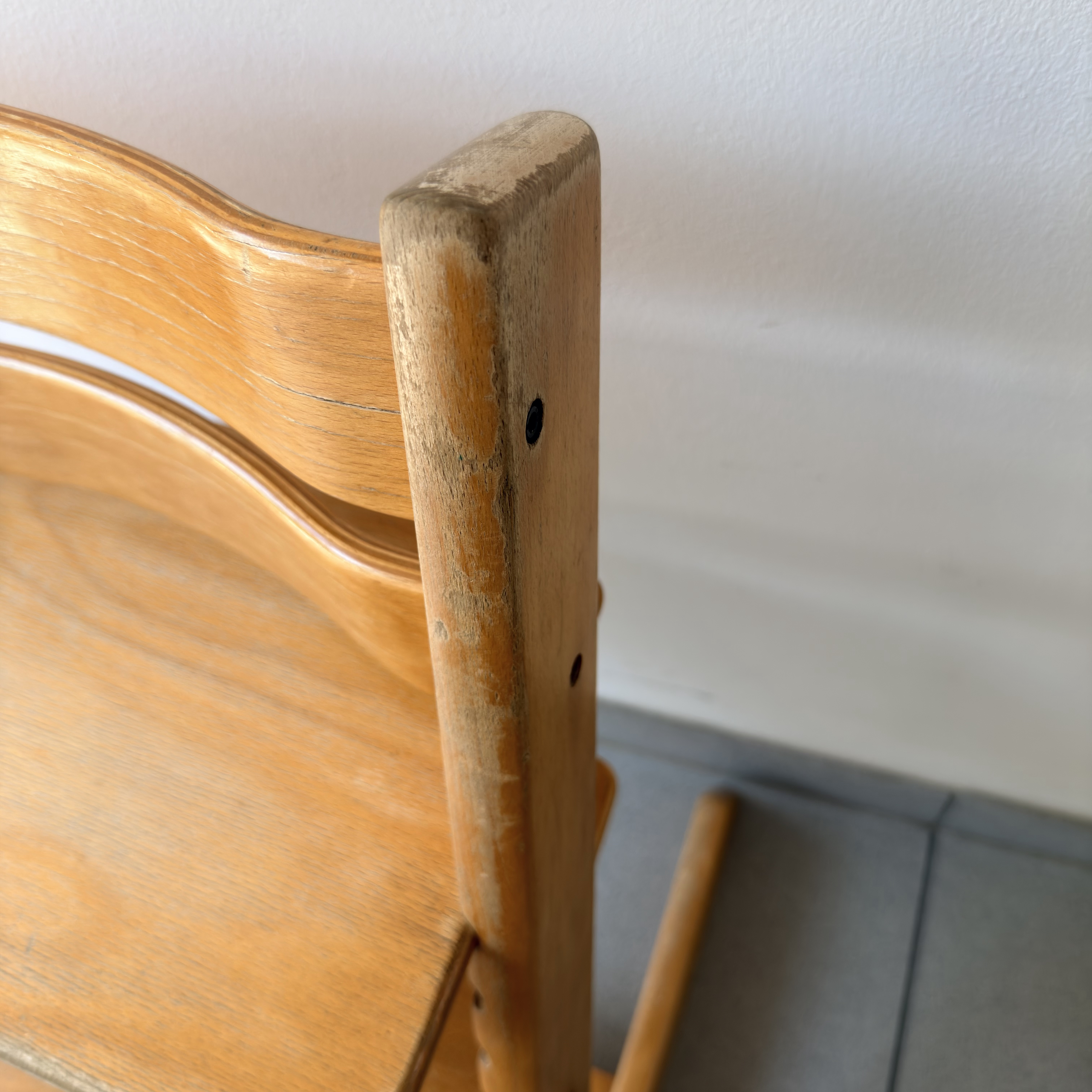Hochstuhl Natur, Generation 1, Akzeptabel, ohne Blättchen