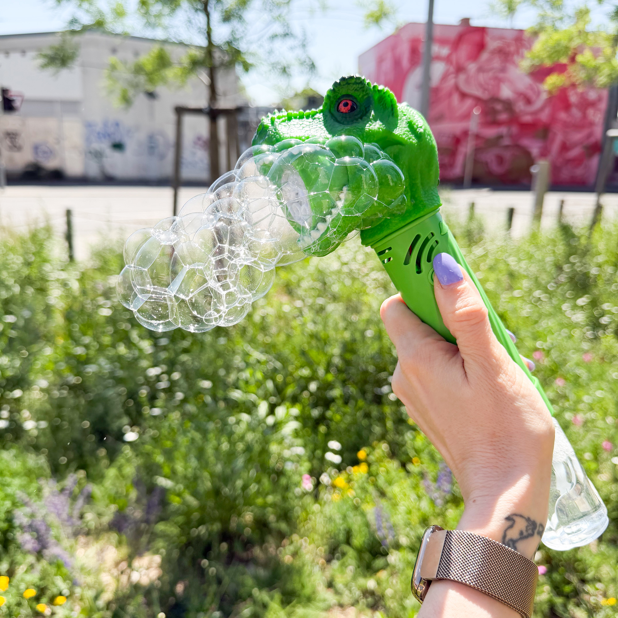 Dino Seifenblasenmaschine mit Licht 
