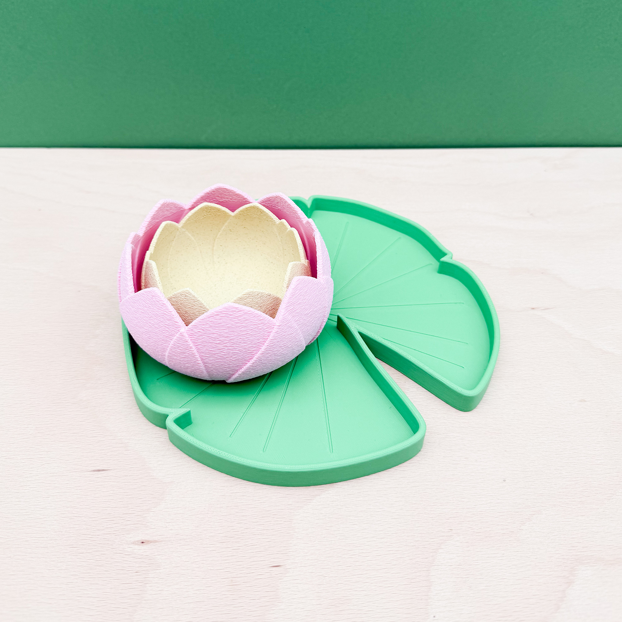 Lotusblüten Spielset mit Seerosenblatt