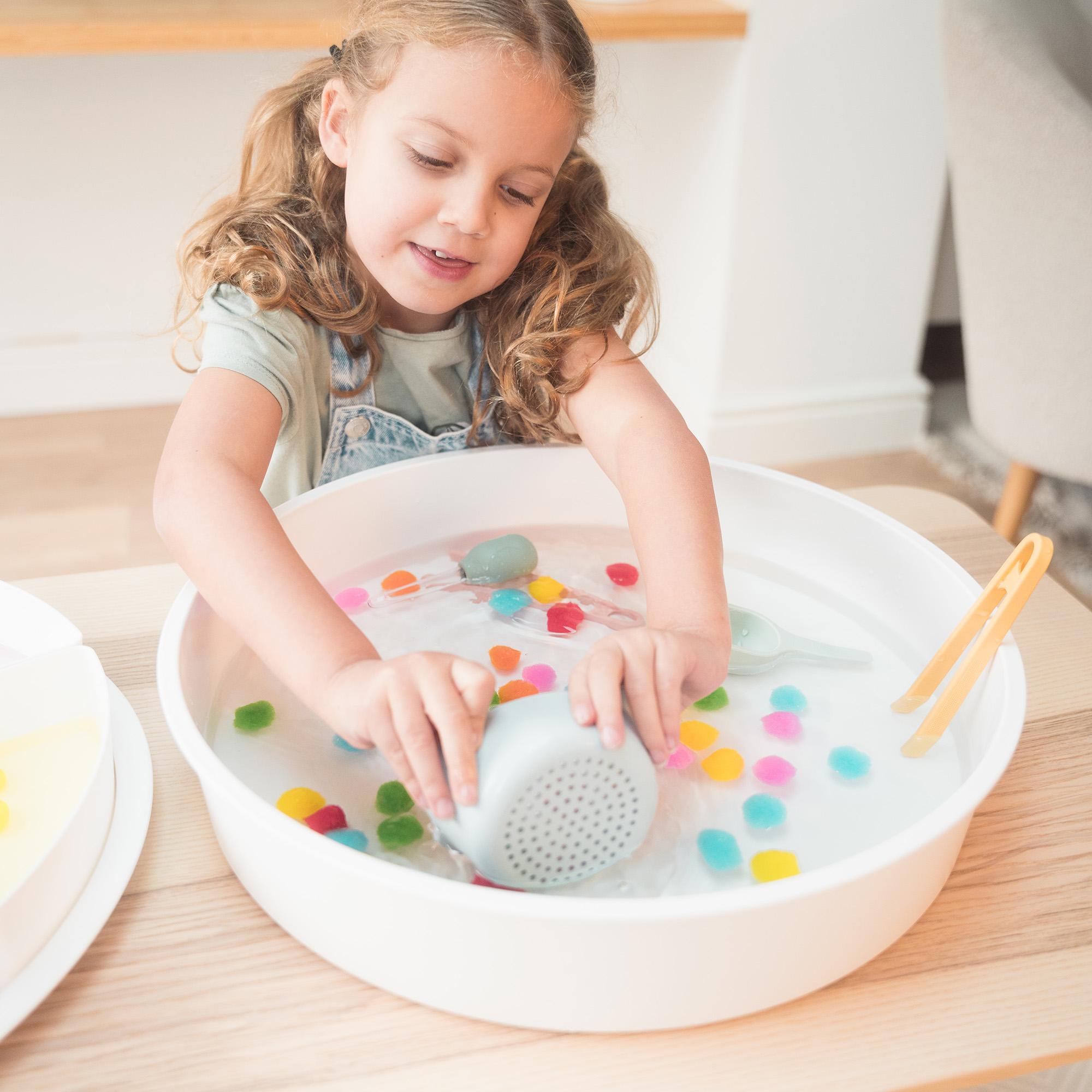 Stapelbare Silikon-Schalen Corall/Gelb Pastell