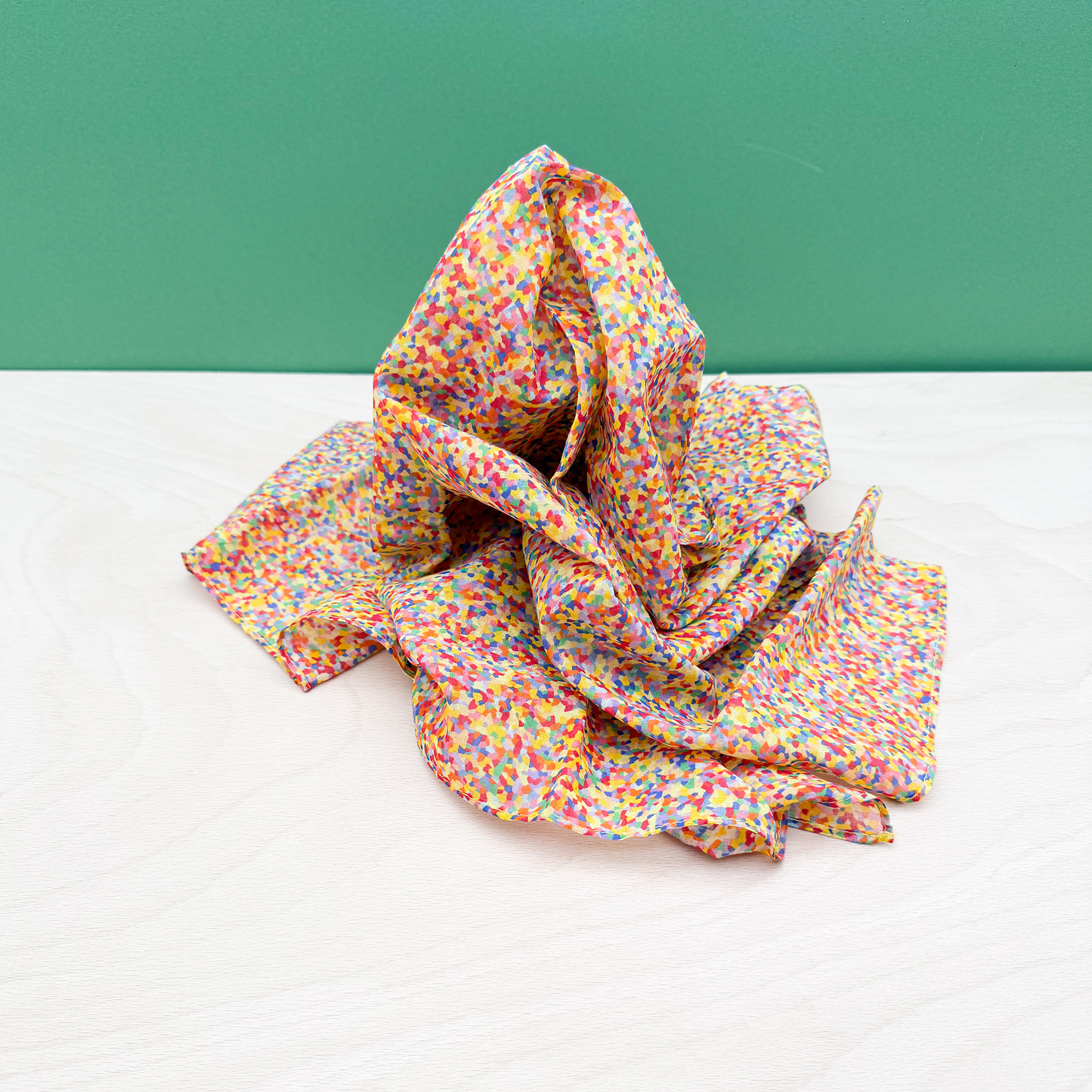 Spieltuch Super Confetti 75 x 75 cm