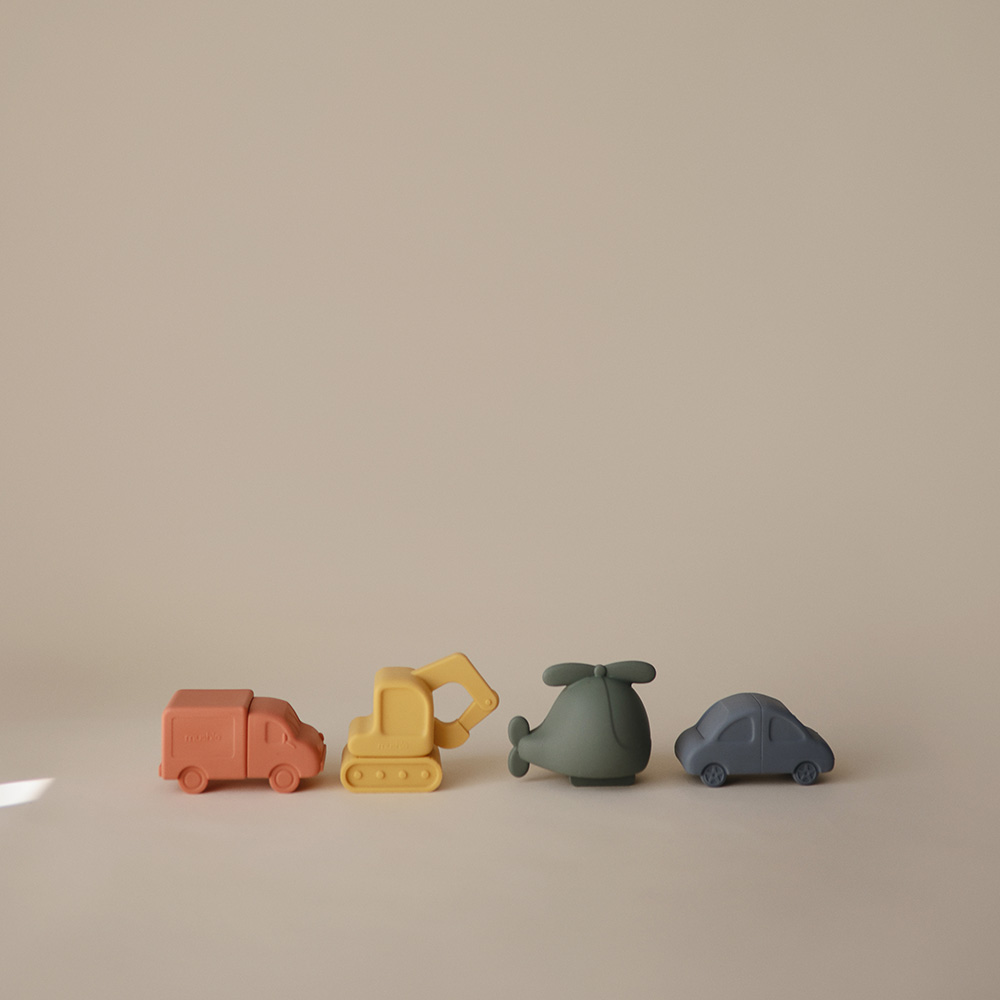 Badespielzeug Fahrzeuge