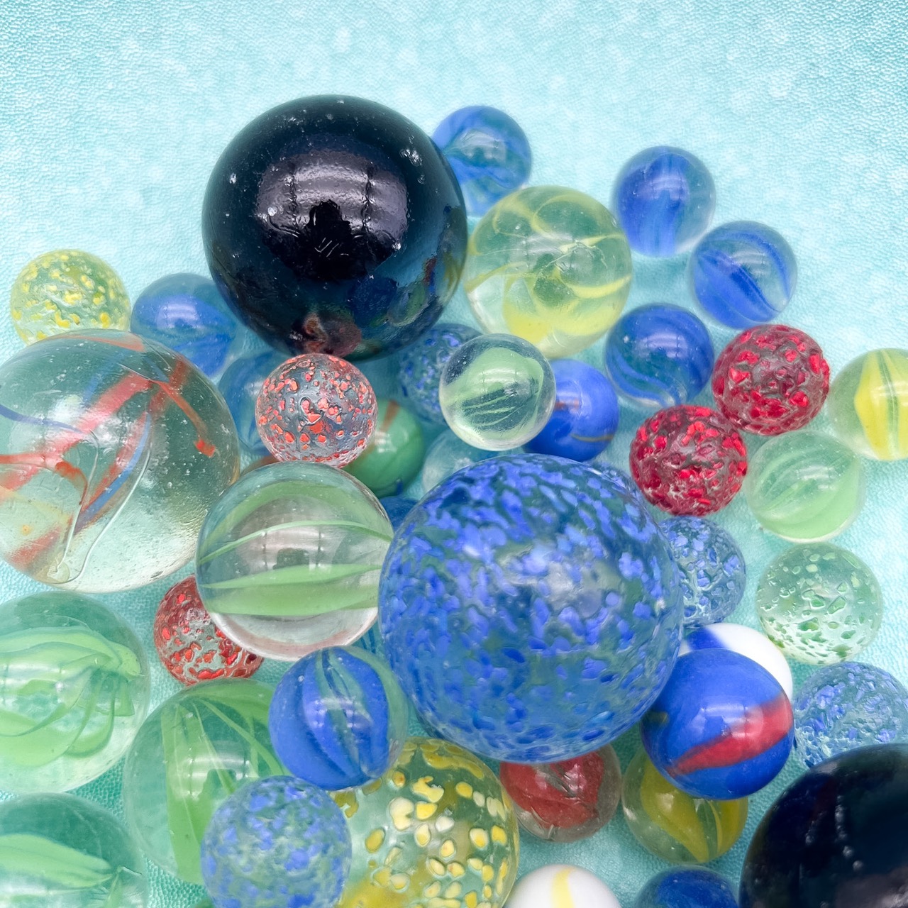 Murmelbeutel mit 50 Murmeln