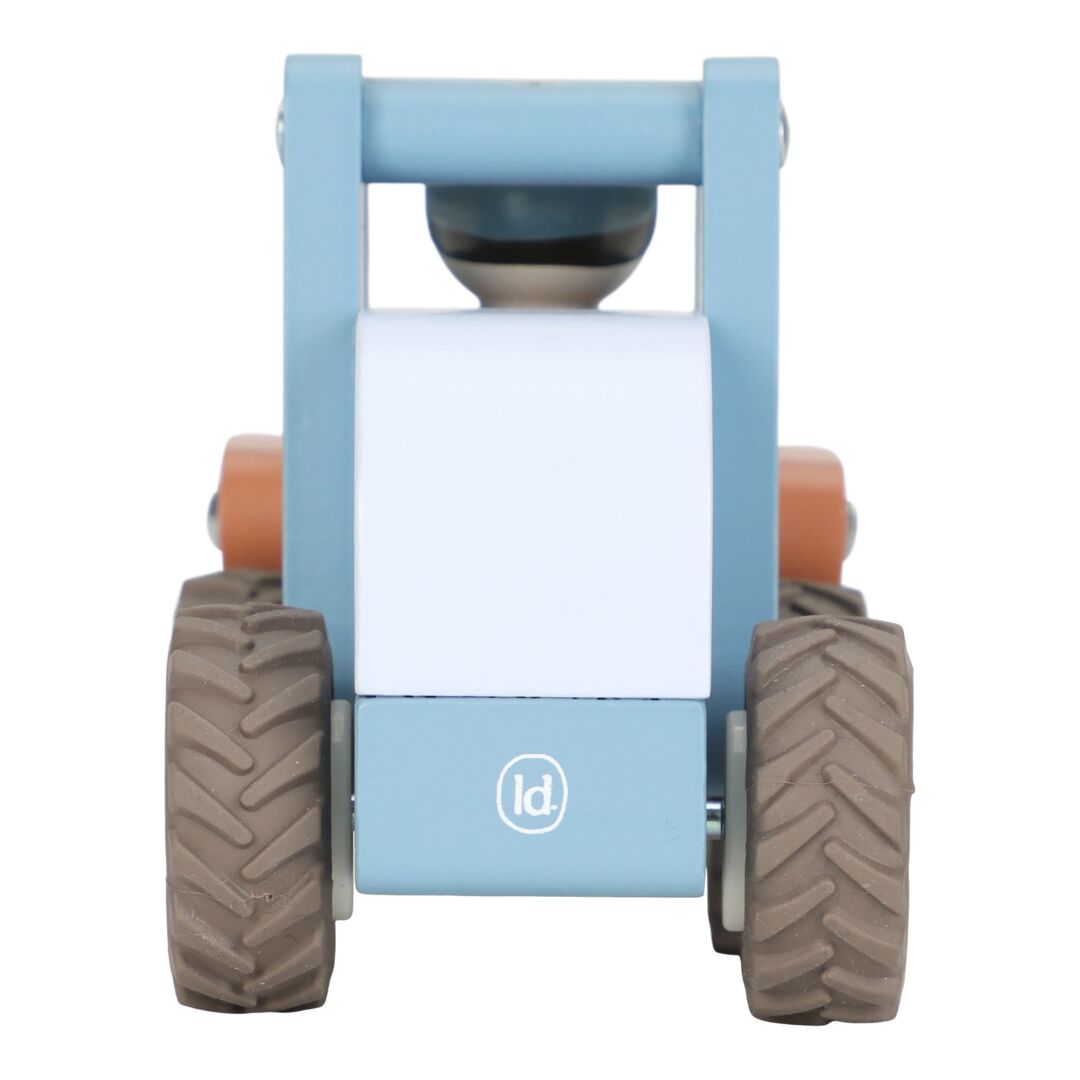 Bulldozer mit Holzpuppe