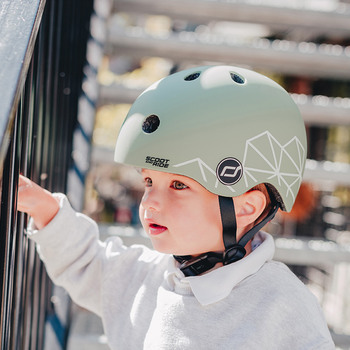 Helm XXS Graphics - Green Lines Helm XXS Graphics - Green Lines