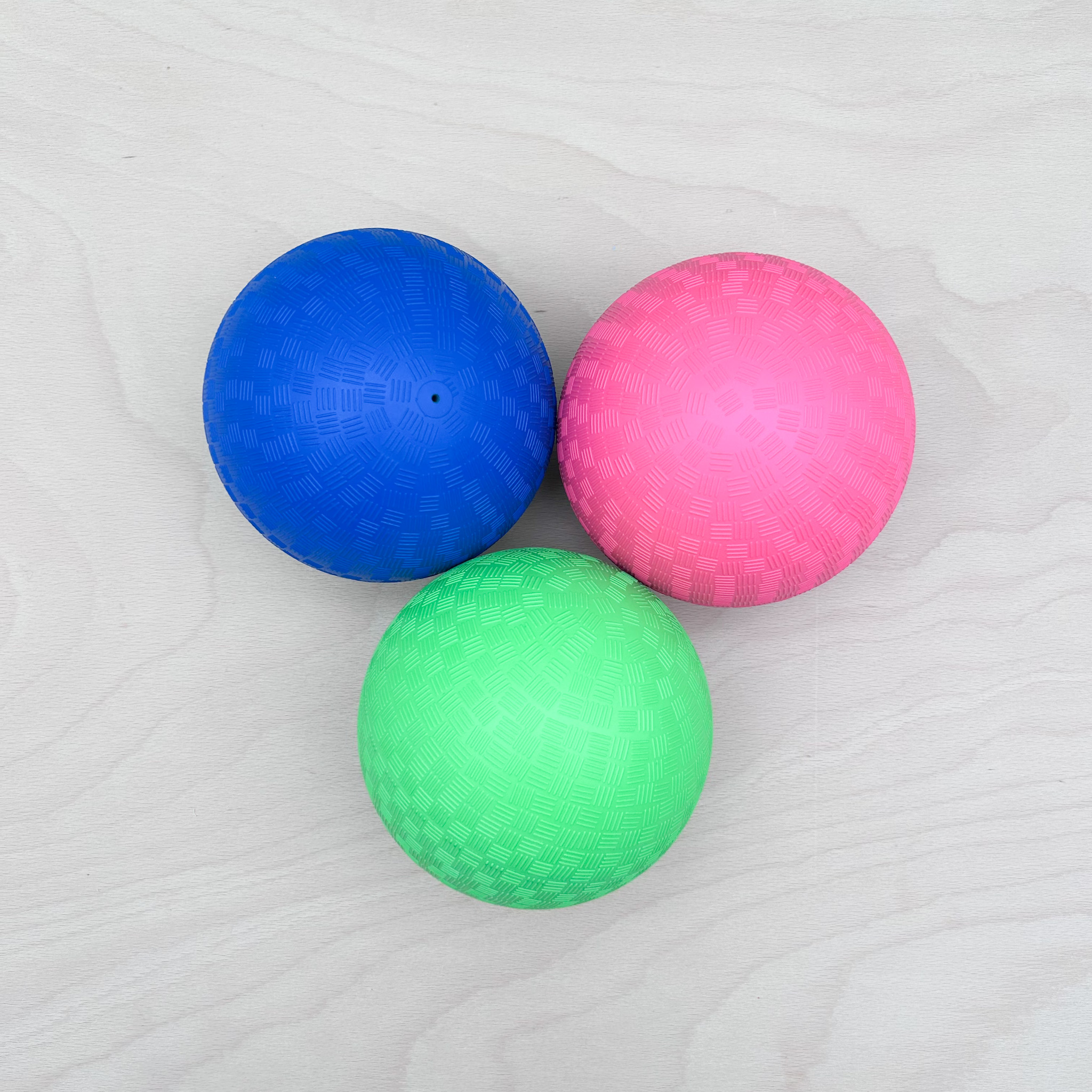 Selbstaufblasender Ball