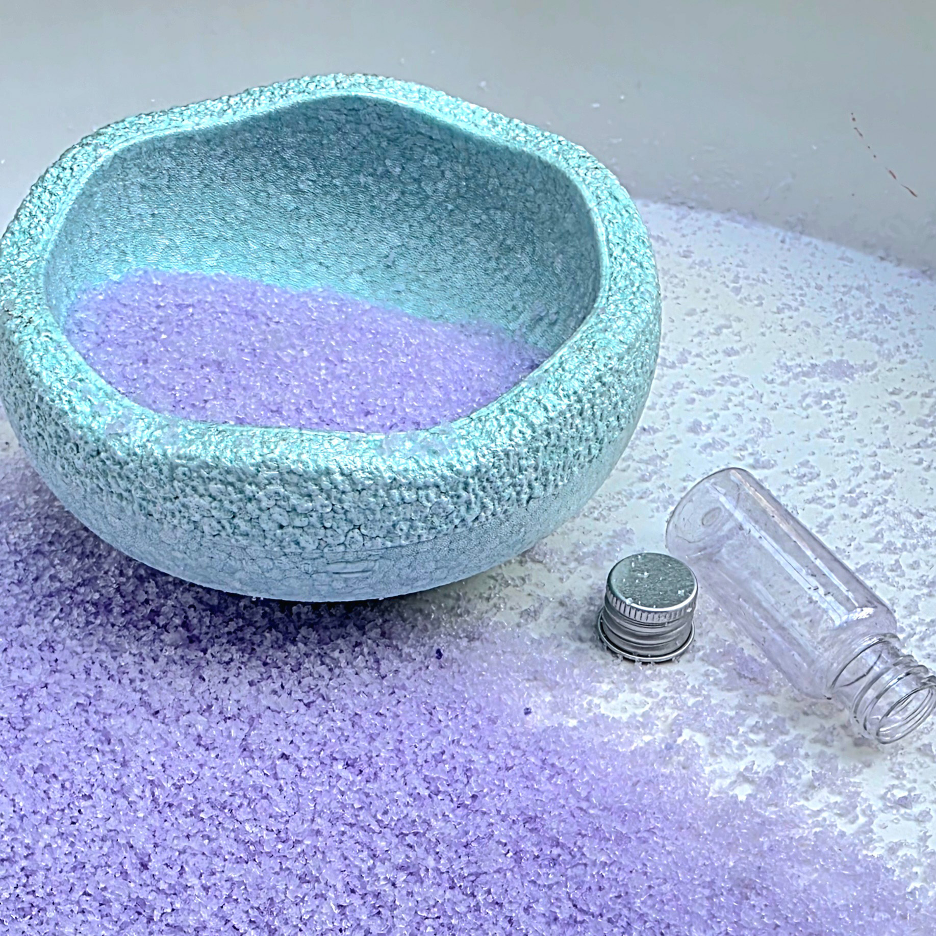 Sensorik Schneepulver Lila