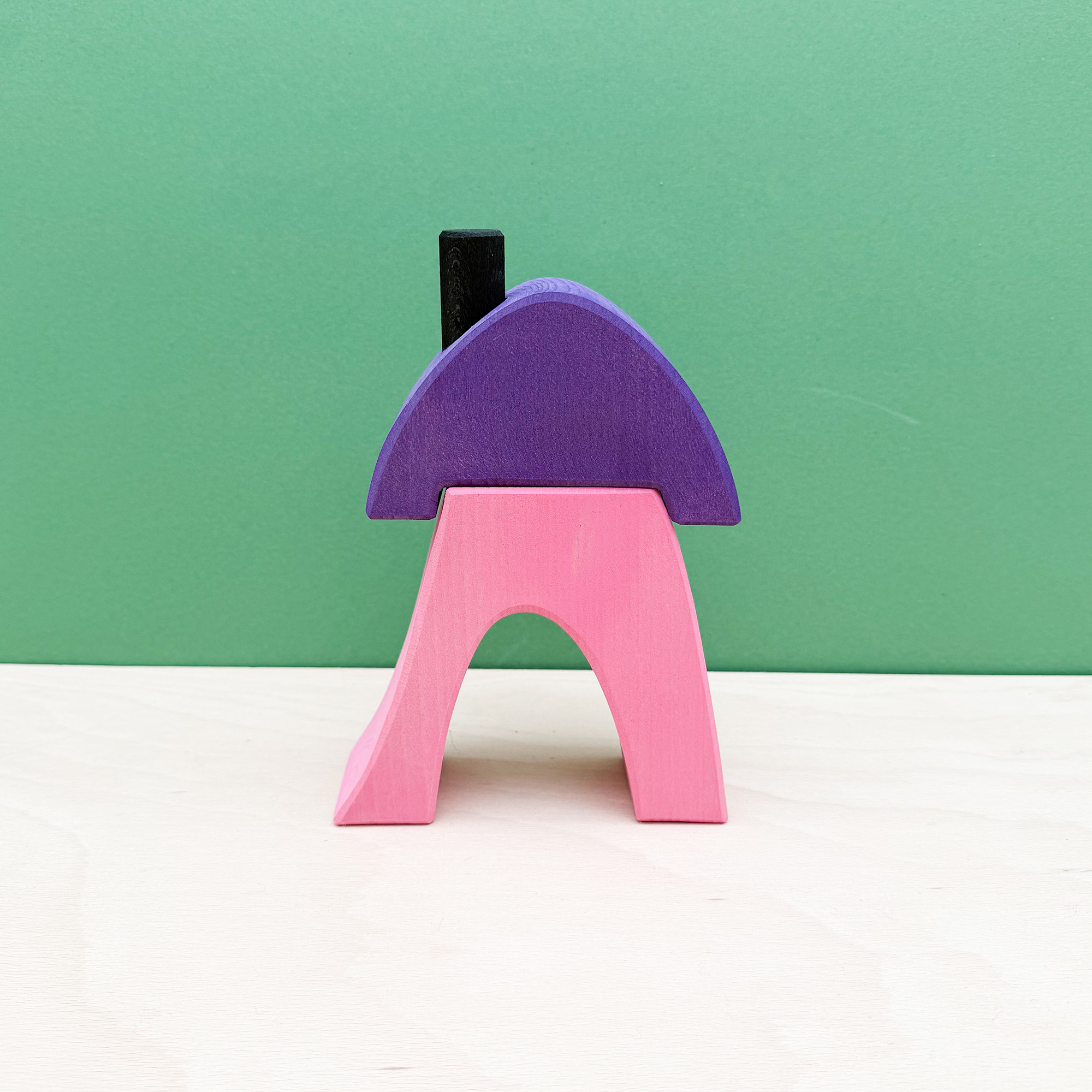 Buntes Zwergenhaus Pink