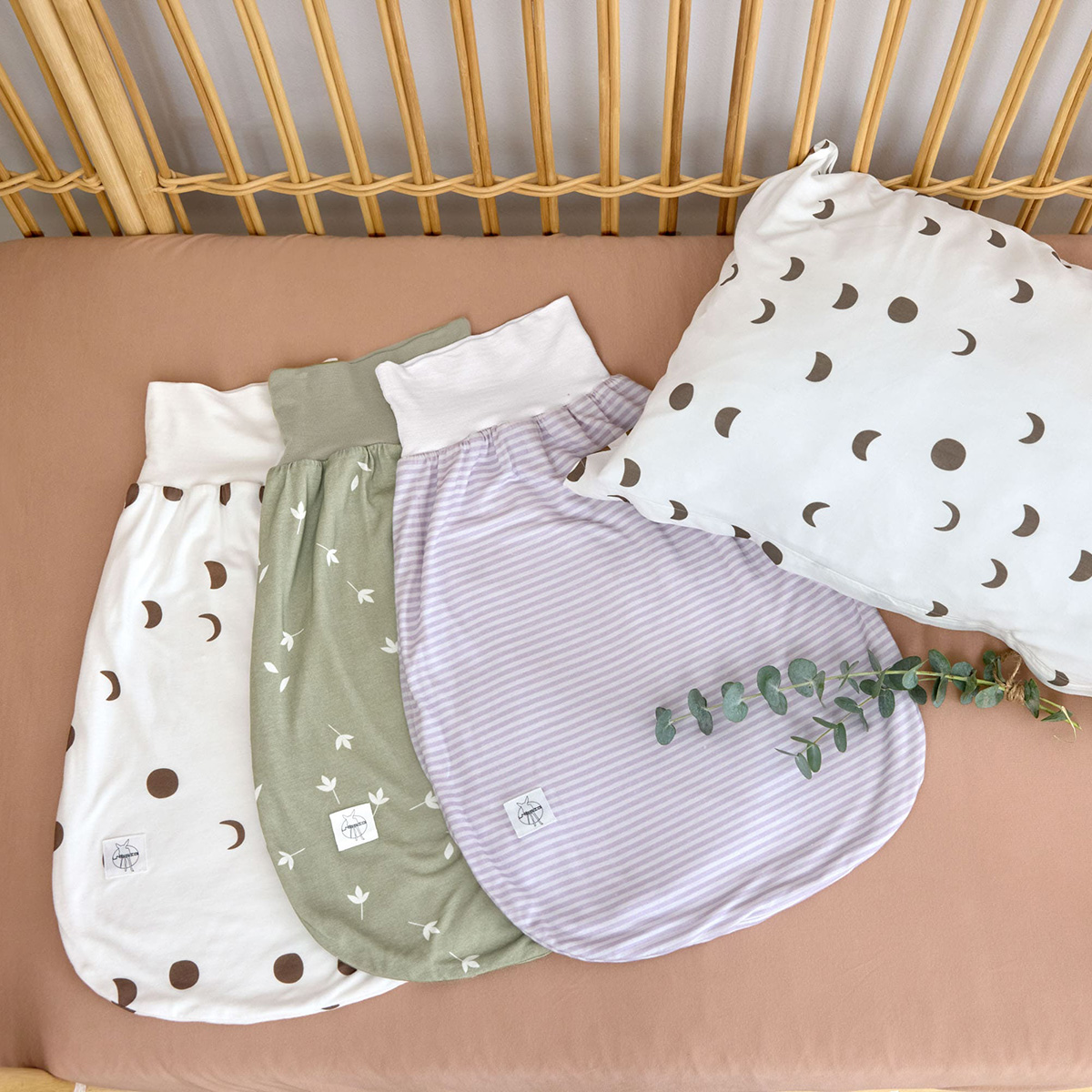 Baby Strampelsack Tencel 0,5 TOG Moon Milky